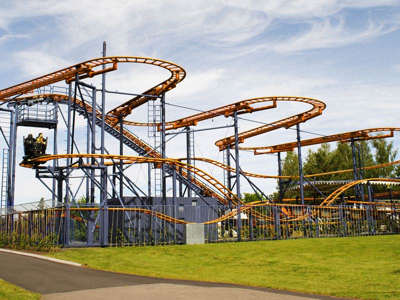 Monsterzeug Über uns