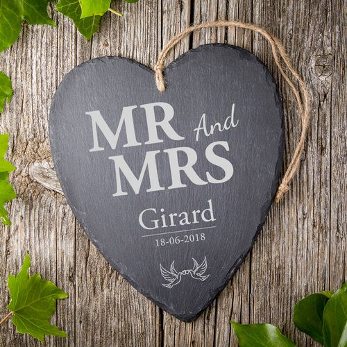 C�ur en ardoise avec gravure tourtereaux � Mr and Mrs 