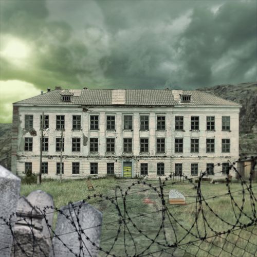 Ancienne clinique psychiatrique comme maison de campagne 