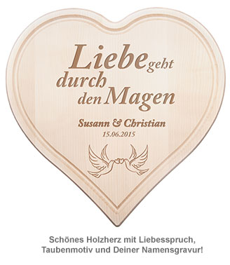 Holzherz zur Hochzeit mit Tauben und Liebesspruch liebevolles