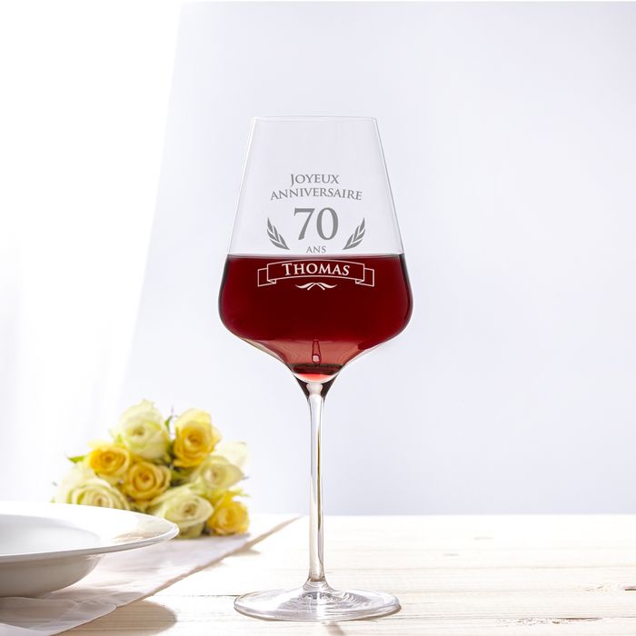 Verre  vin pour le 70e anniversaire