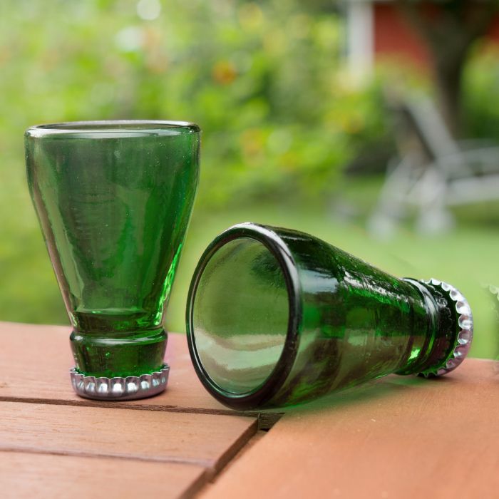 Schnapsgläser Bierflasche
