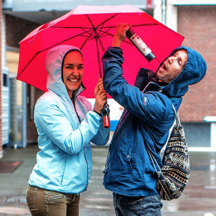 Parapluie - Bouteille de vin