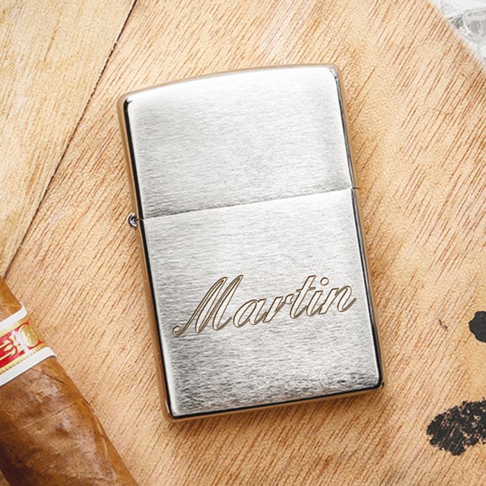 Zippo Name Kursiv