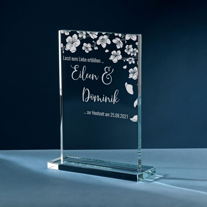 Glaspokal zur Hochzeit
