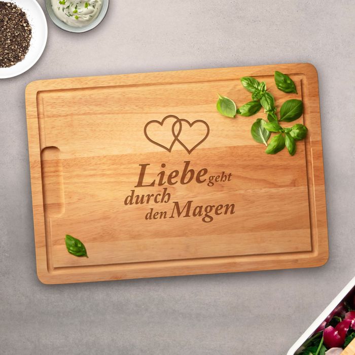 Schneidebrett mit Gravur - Liebe geht durch den Magen