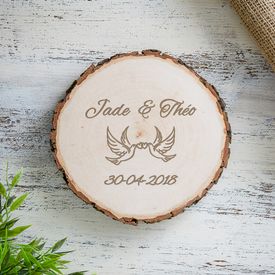 Tranche de tronc d�arbre avec tourterelles d�amour gravure 