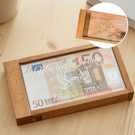 Bo�te cadeau d�argent magique � gravure tourtereaux