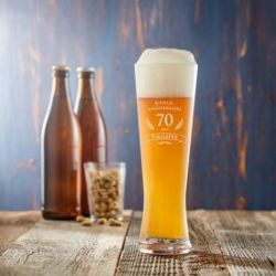 Verre � bi�re blanche pour le 70�me anniversaire