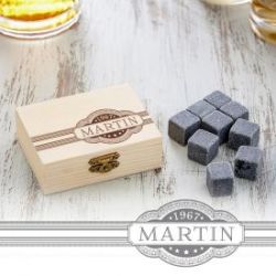 Pierres � whisky dans bo�te en bois avec gravure - Banderole