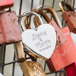 Cadenas d�amour avec gravure 