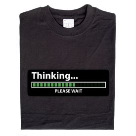 Animiertes Geek Shirt Thinking